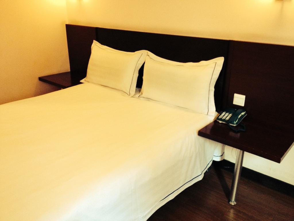 Ocean Star Holiday Inn Şanghay Dış mekan fotoğraf