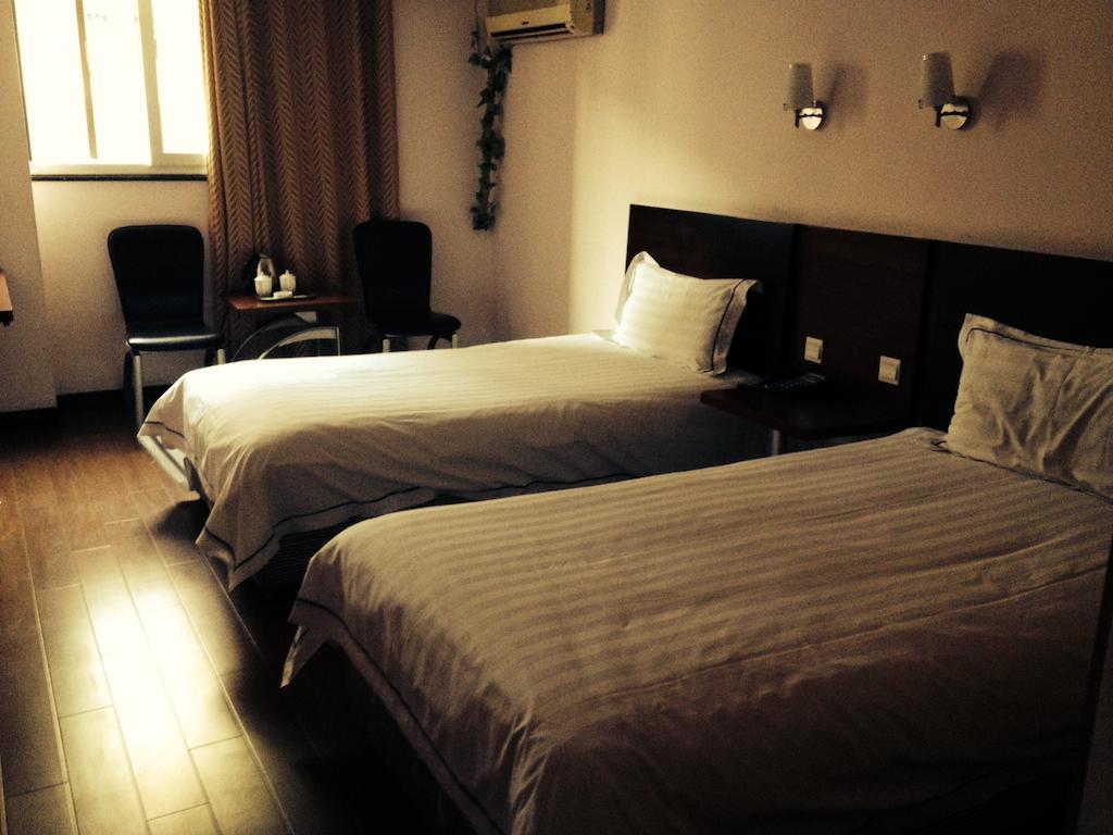 Ocean Star Holiday Inn Şanghay Oda fotoğraf